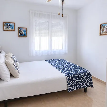 Apartamento Mediterráneo - Close To The Beach, Bus Station Torrevieja